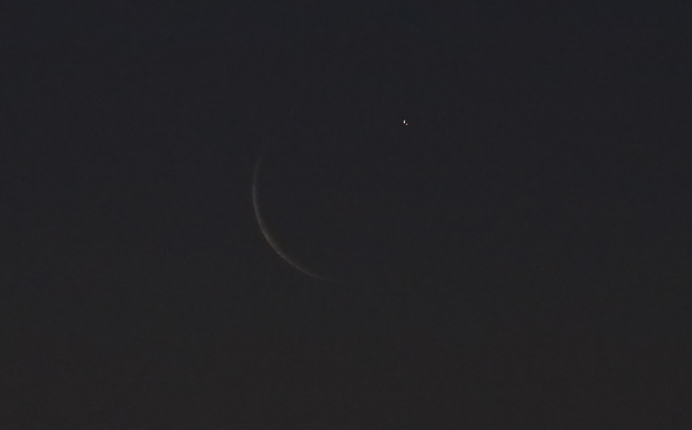 23 - Venus and Moon