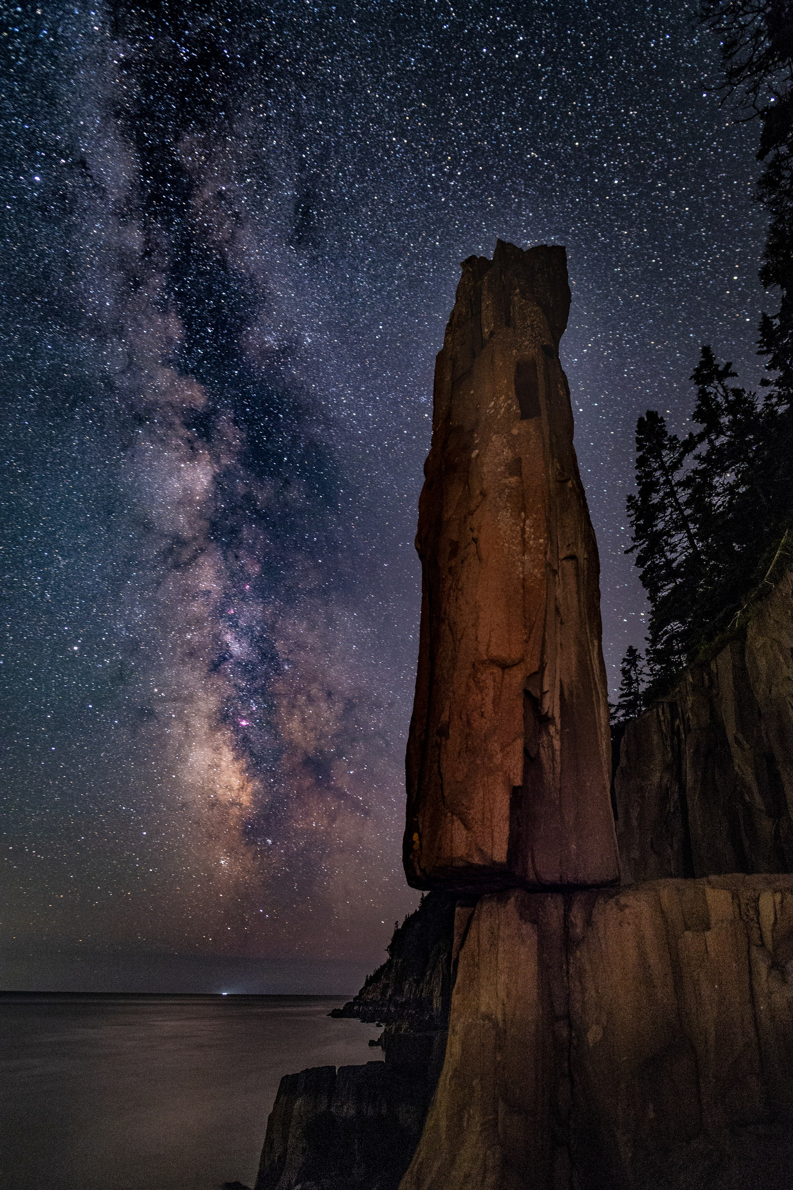 29 Balancing Rock and Milky Way